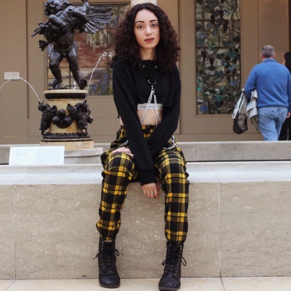 Black & Yellow Plaid Pants Size Small